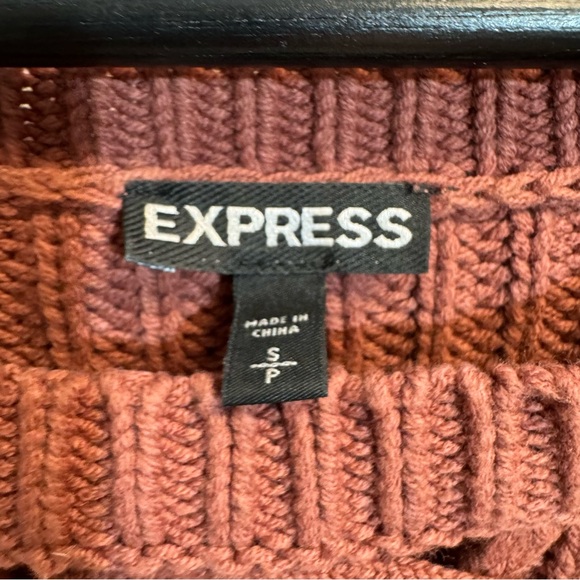 Express Mauve Rose Oversized Chunky Woman’s Sweater SM - Picture 4 of 6